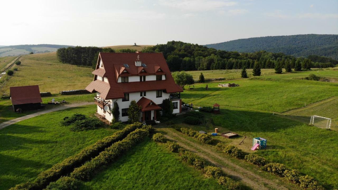 Willa Wojtasiówka w Bieszczadach Komańcza Zewnętrze zdjęcie